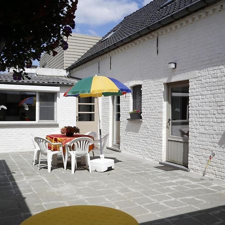 Вилла De Lucarne Zottegem Экстерьер фото